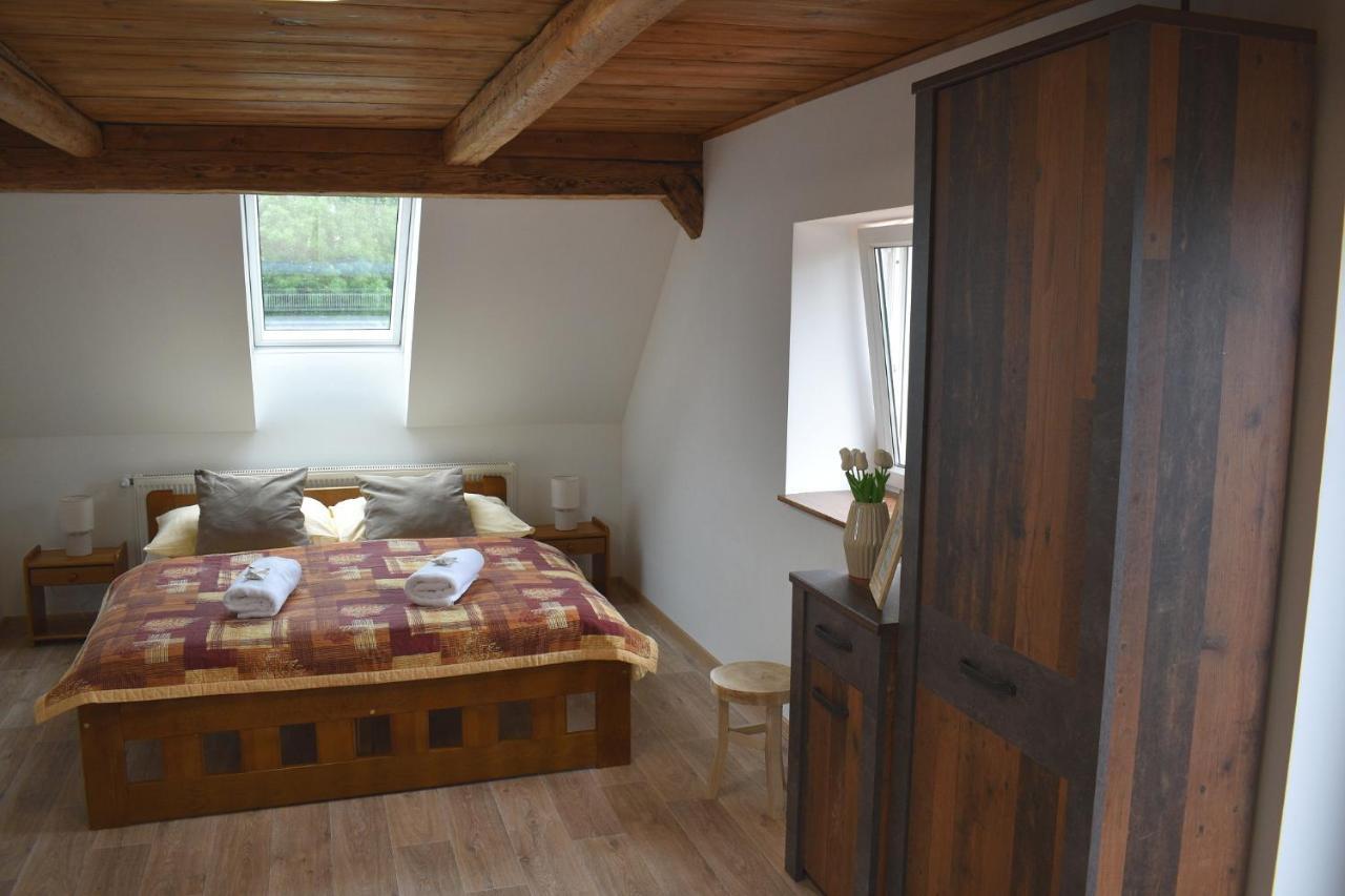 Apartman Ruzak Ruzova 외부 사진